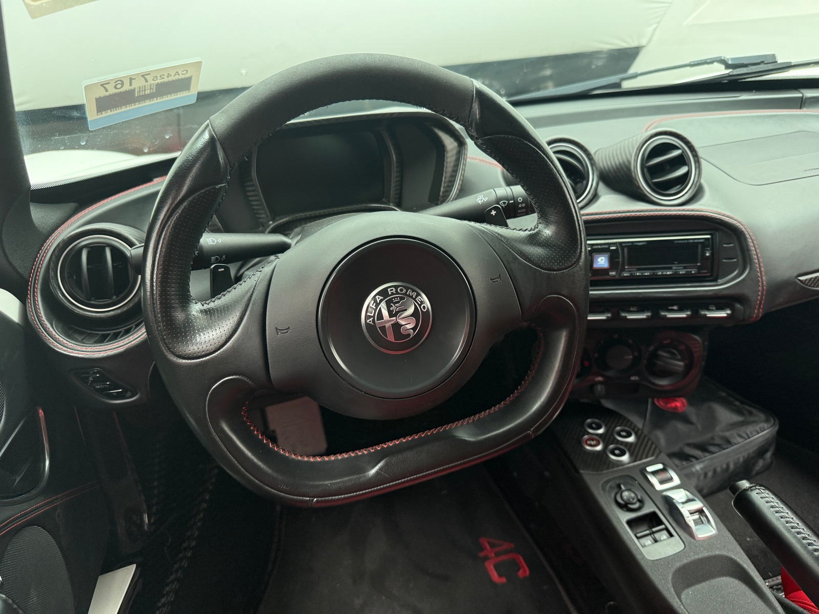 Thumbnail: 2017 Alfa Romeo 4C - 3