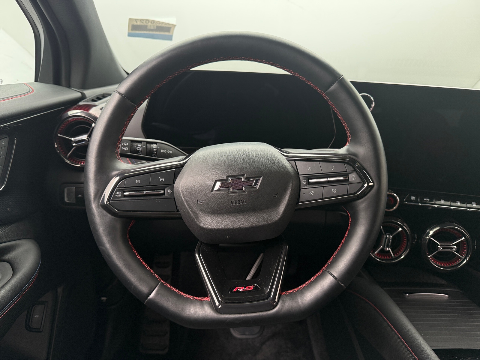 Thumbnail: 2024 Chevrolet Blazer EV - 4