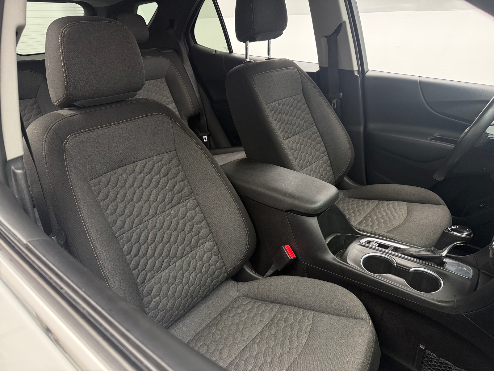 Thumbnail: 2018 Chevrolet Equinox - 2