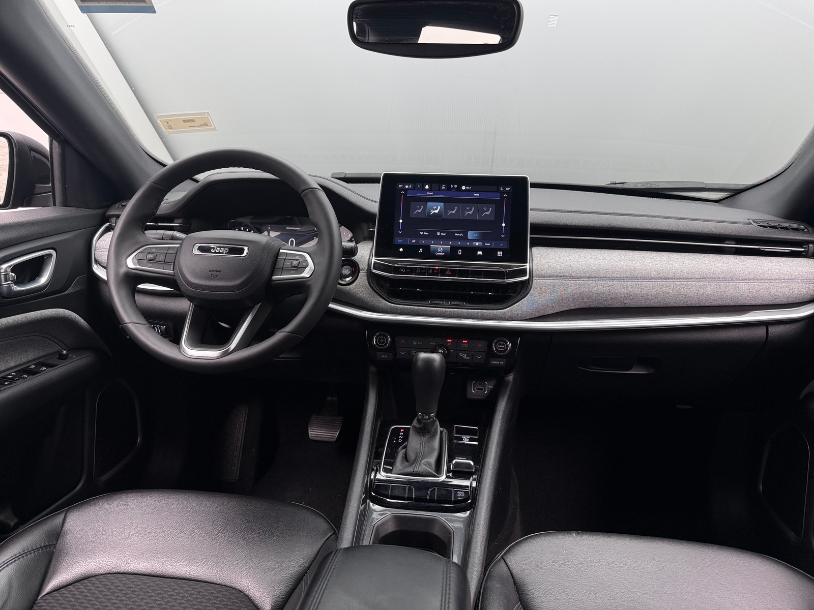 Thumbnail: 2023 Jeep Compass - 3