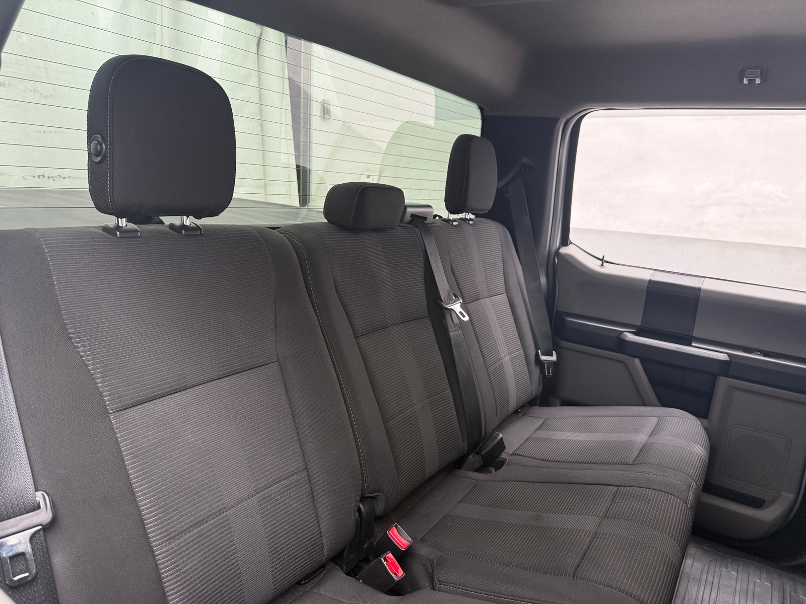 Thumbnail: 2017 Ford Econoline - 6