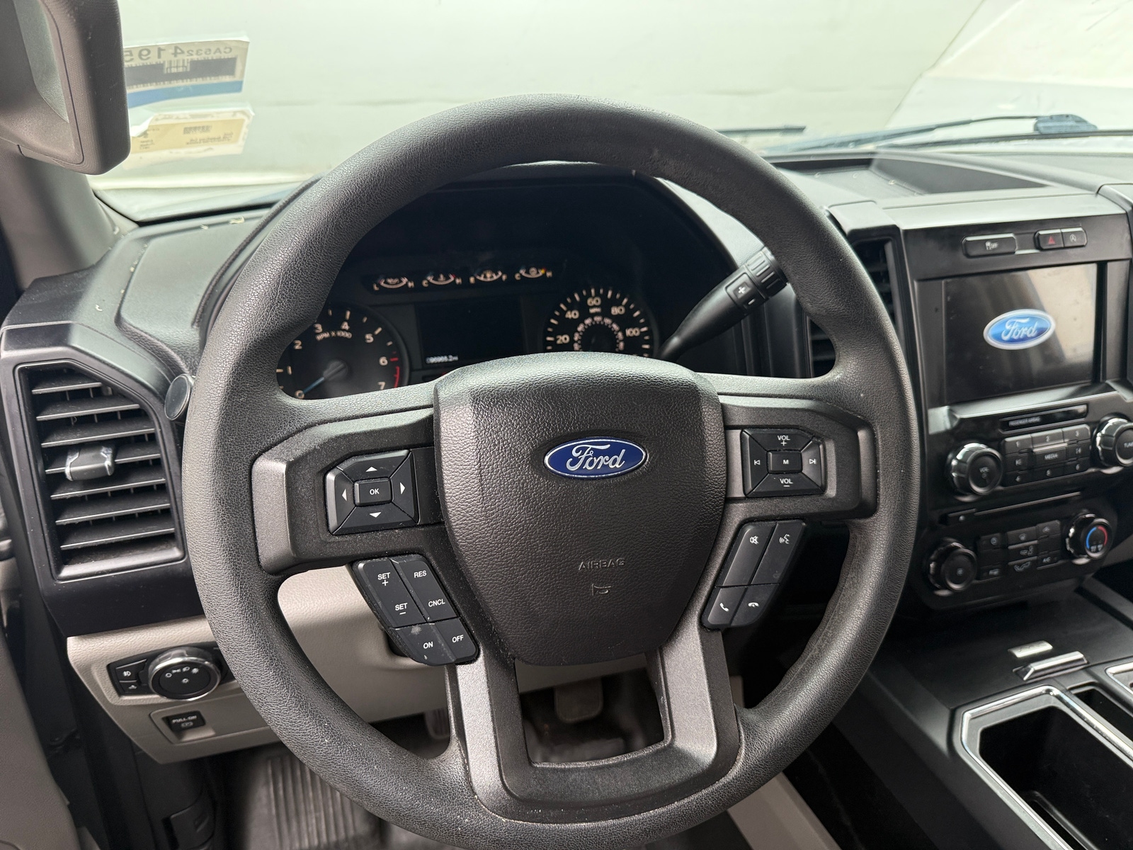 Thumbnail: 2017 Ford Econoline - 5