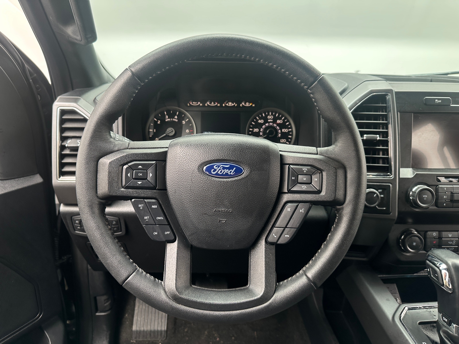 Thumbnail: 2020 Ford Econoline - 5