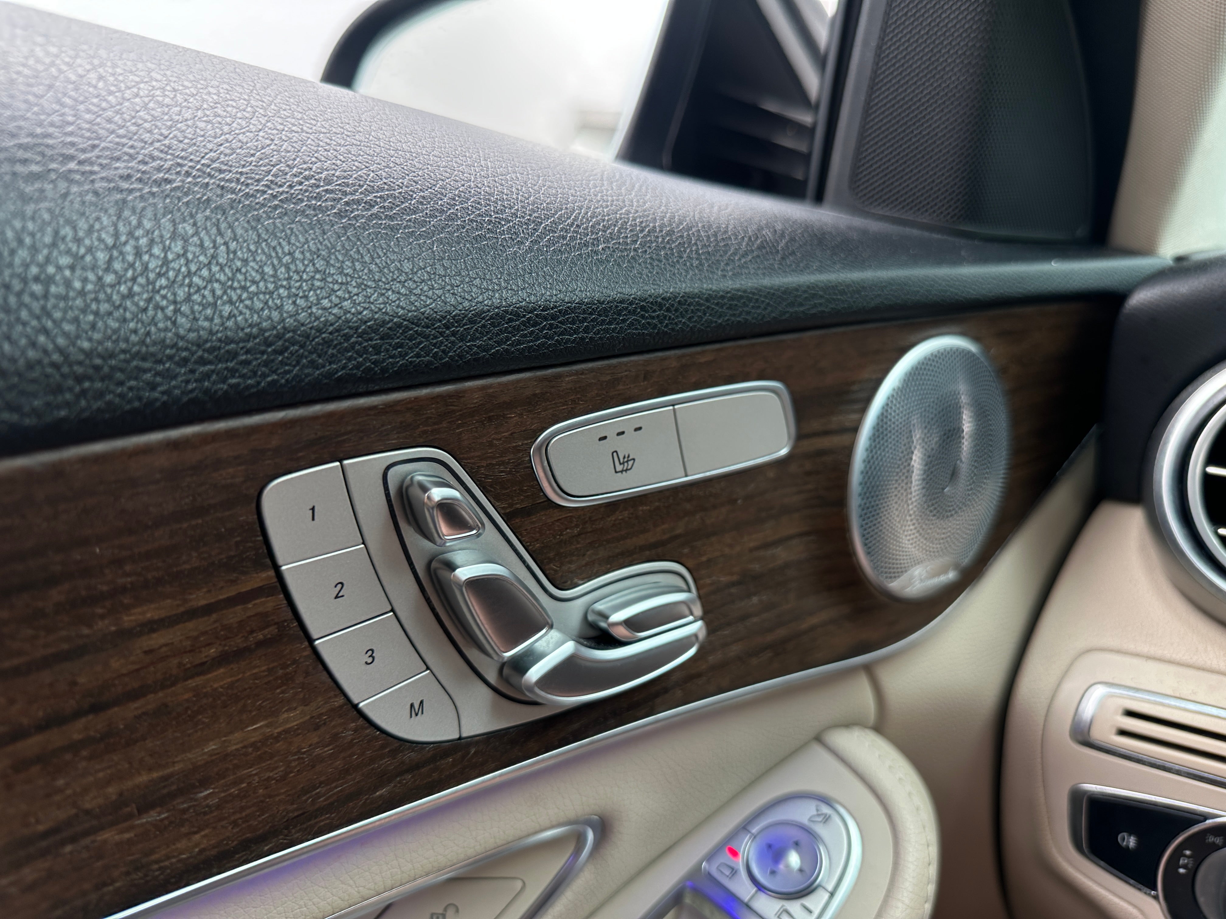 2020 Mercedes-Benz C-Class Sedan C300 - Photo 14