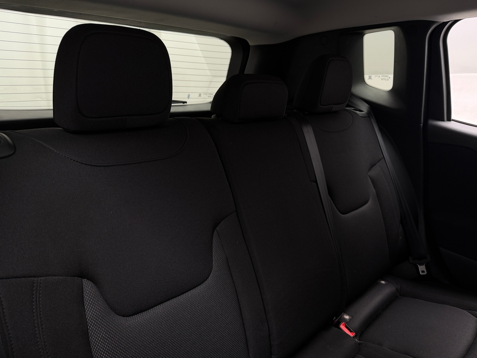 Thumbnail: 2020 Jeep Renegade - 6