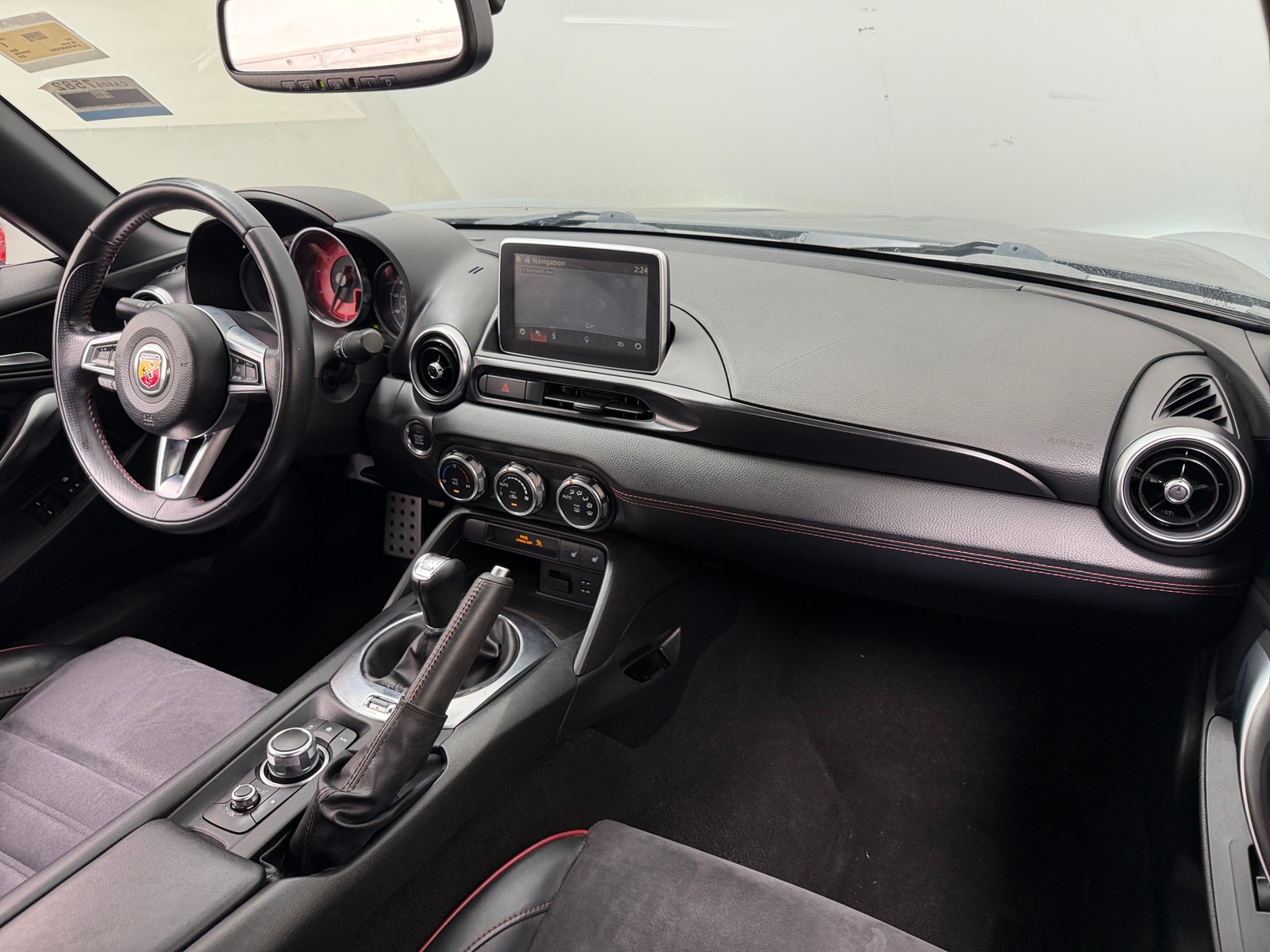 Thumbnail: 2019 Fiat 124 Spider - 2