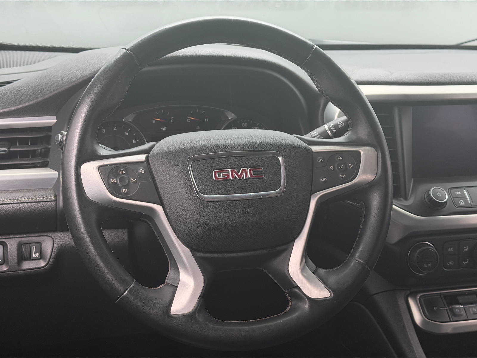 Thumbnail: 2023 GMC Acadia - 4