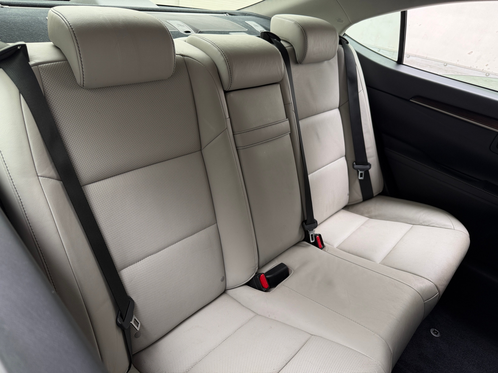Thumbnail: 2015 Lexus ES - 6
