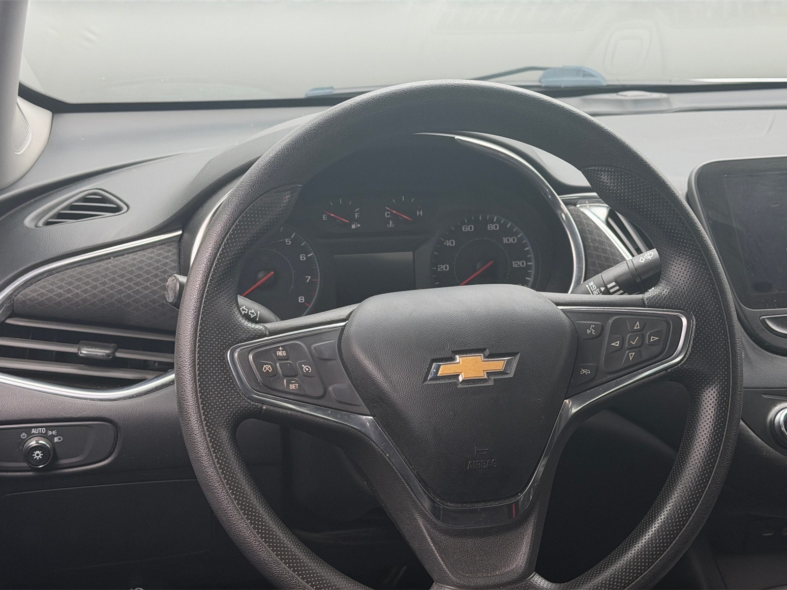 Thumbnail: 2021 Chevrolet Malibu - 5