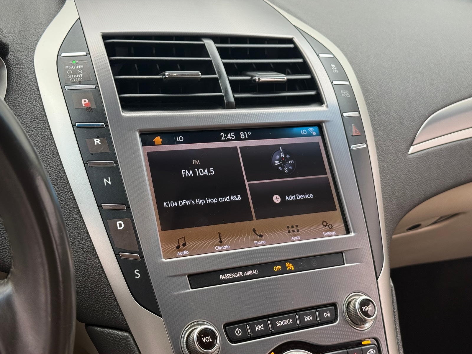 Thumbnail: 2019 Lincoln MKZ - 3
