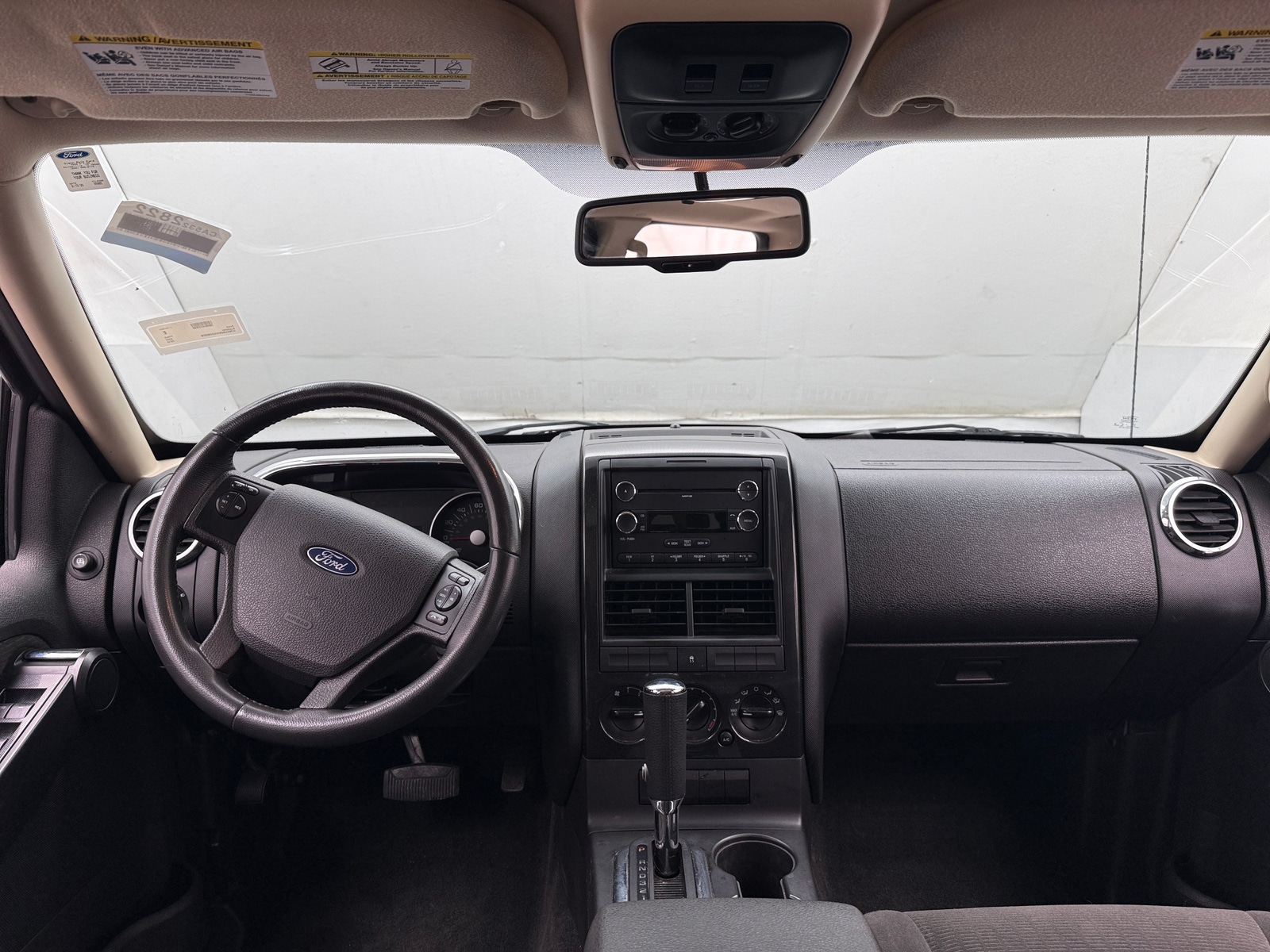 Thumbnail: 2010 Ford Explorer - 3