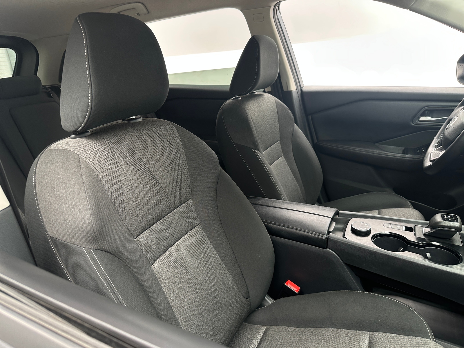 Thumbnail: 2025 Nissan Rogue - 2