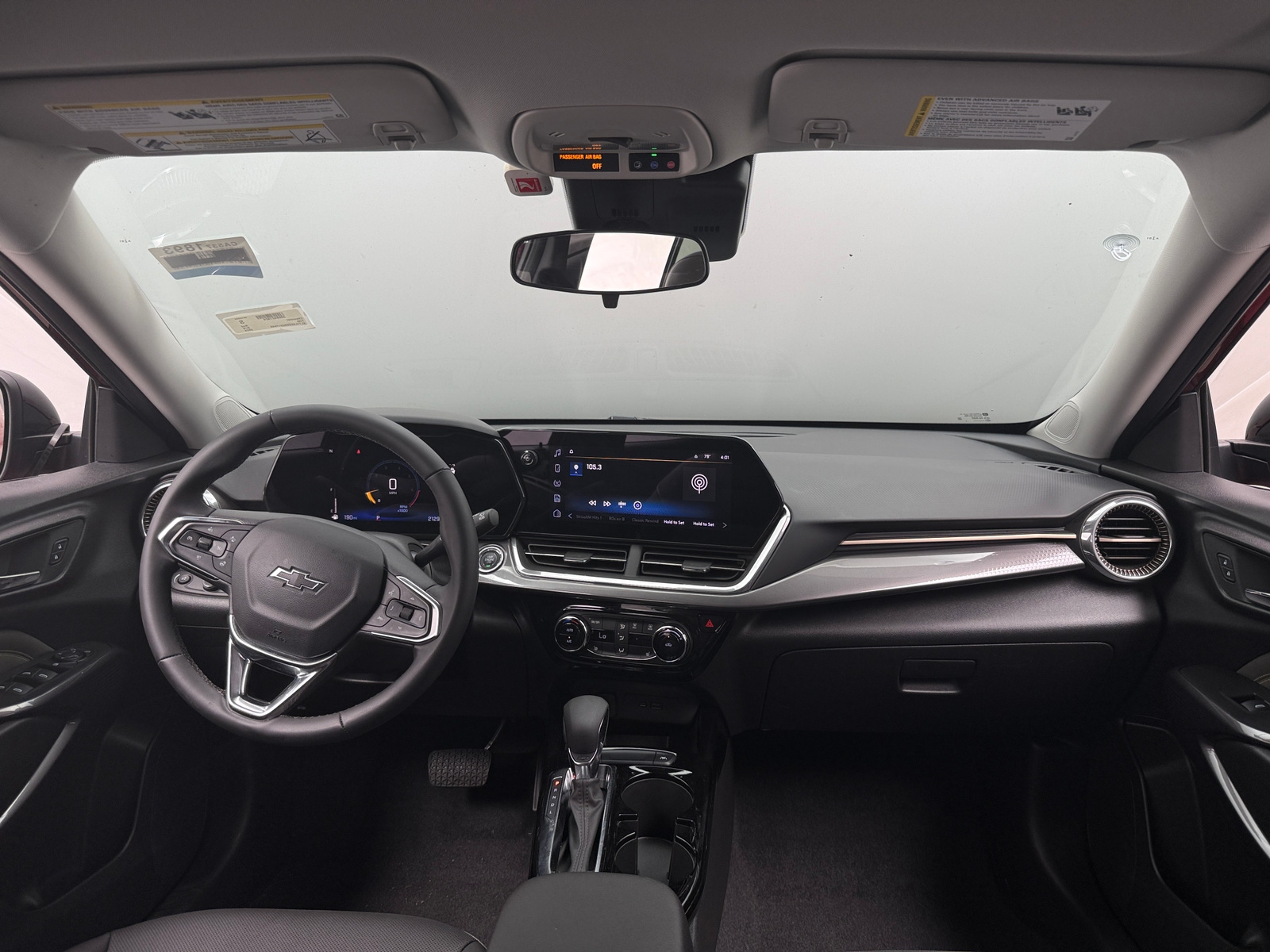 Thumbnail: 2024 Chevrolet Trax - 2