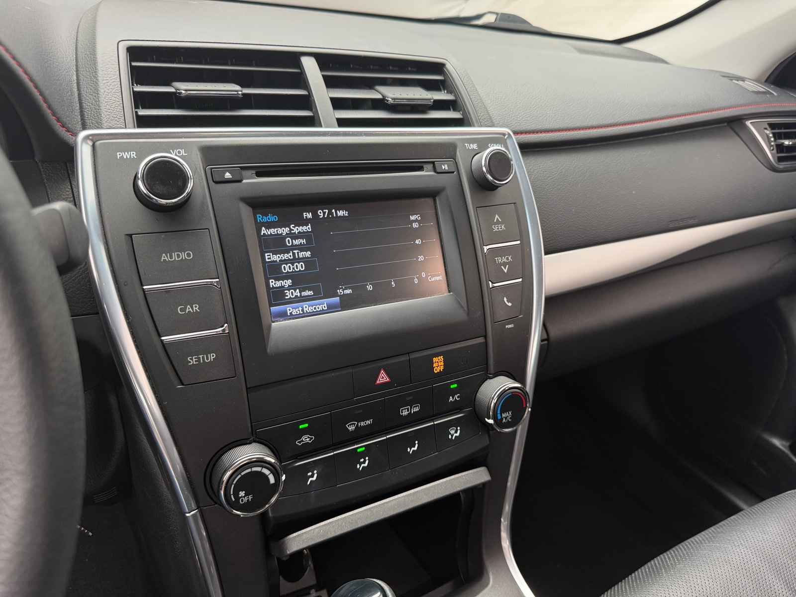Thumbnail: 2015 Toyota Camry - 3
