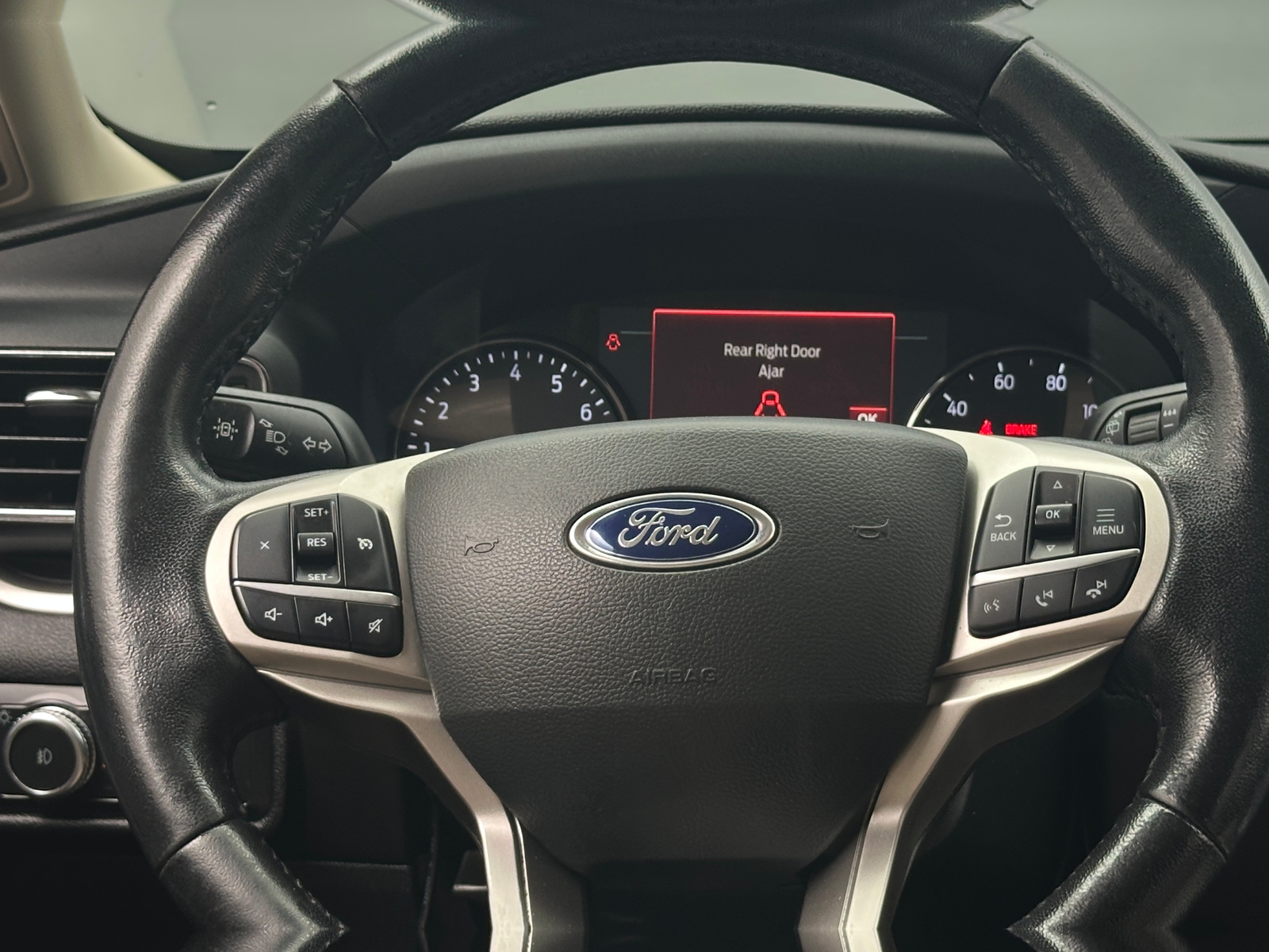 Thumbnail: 2022 Ford Explorer - 4