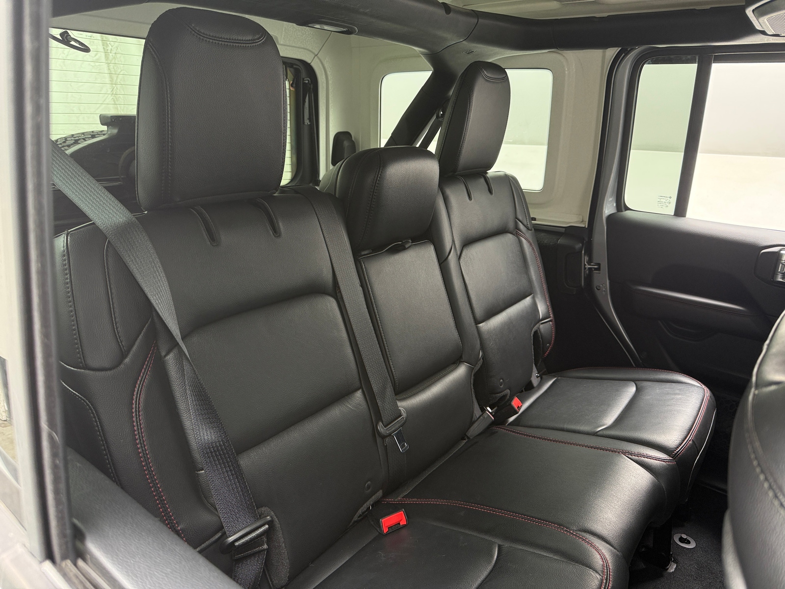 Thumbnail: 2018 Jeep Wrangler - 5