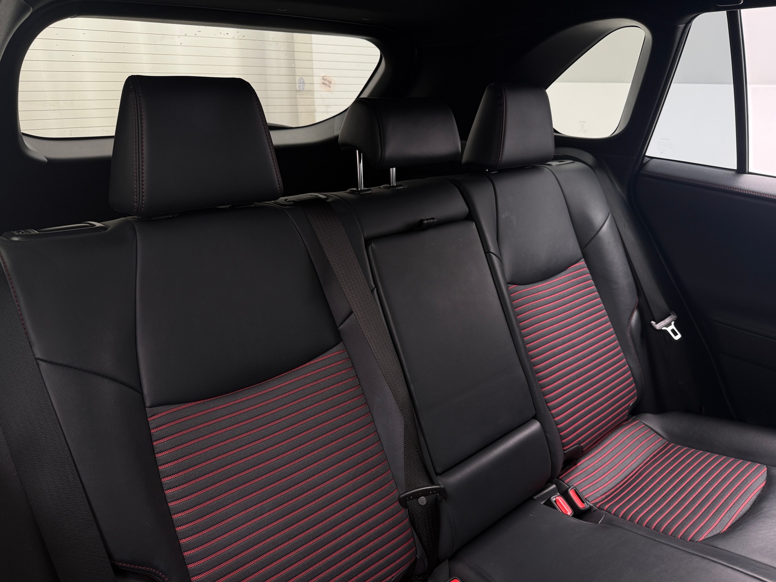 Thumbnail: 2021 Toyota RAV4 - 5