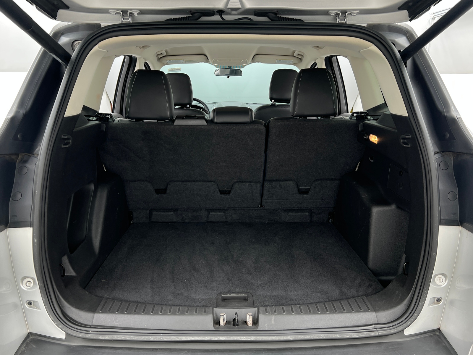 Thumbnail: 2019 Ford Escape - 6