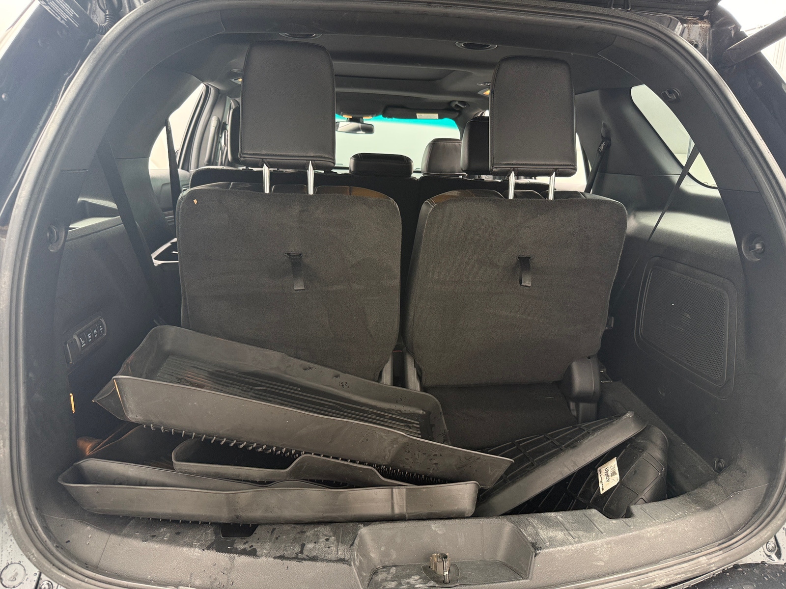 Thumbnail: 2017 Ford Explorer - 6