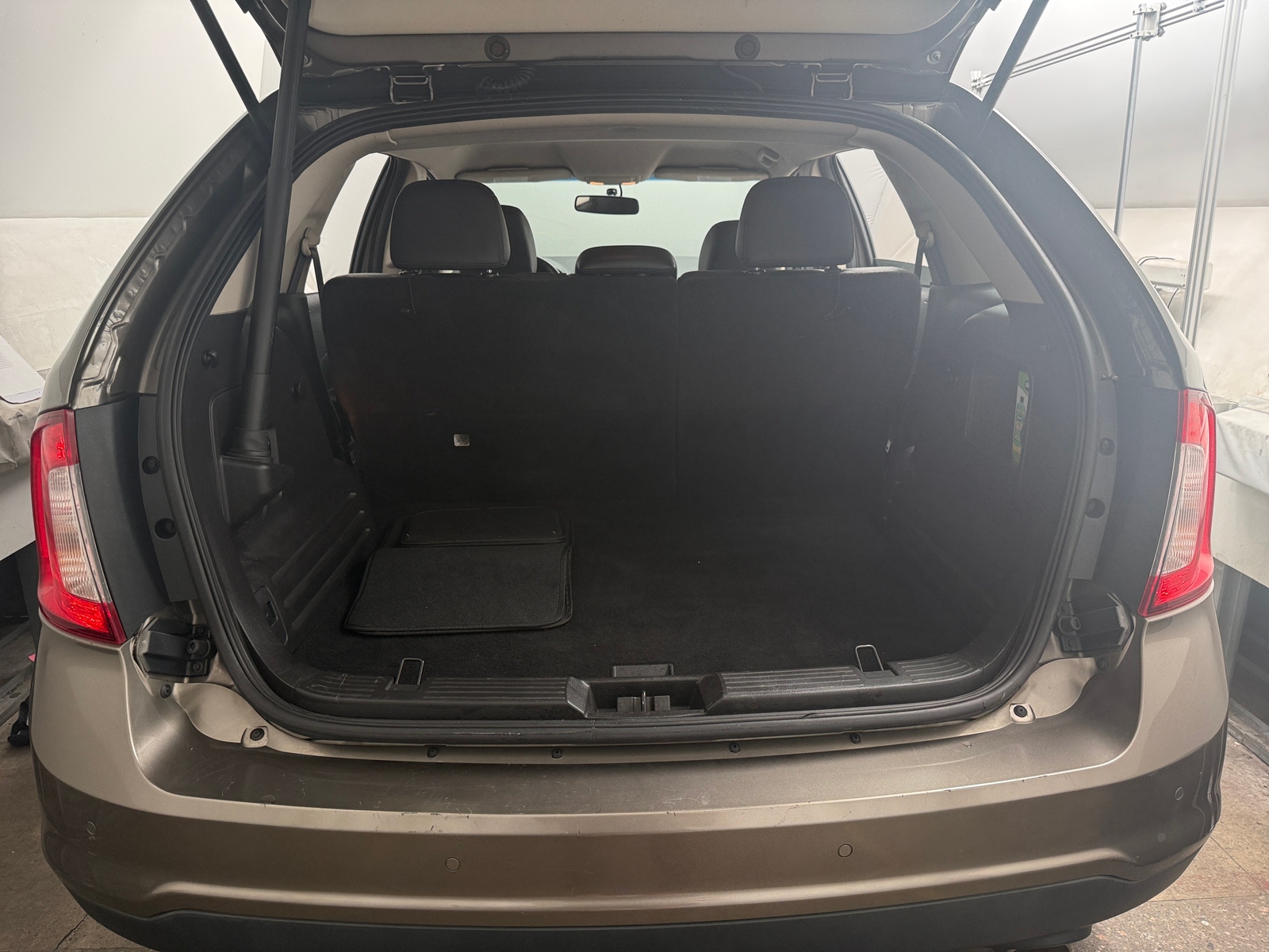 Thumbnail: 2014 Ford Edge - 6