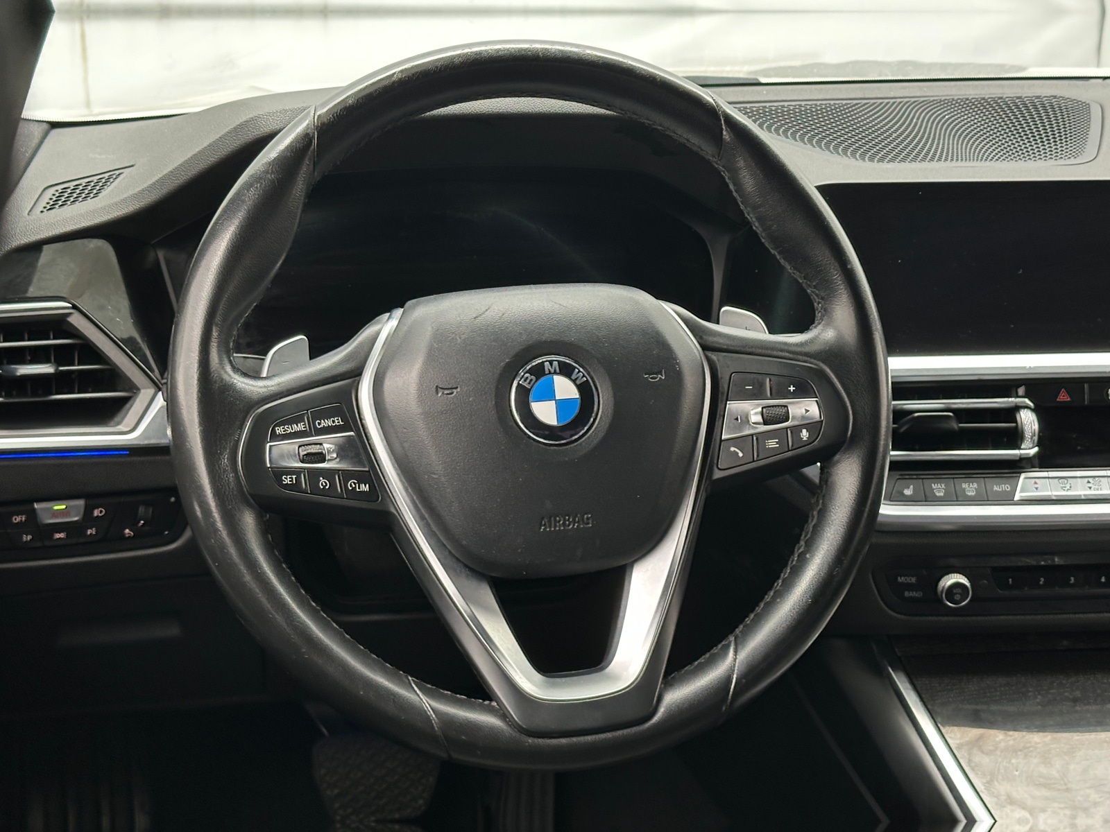 Thumbnail: 2021 BMW 3 Series - 4