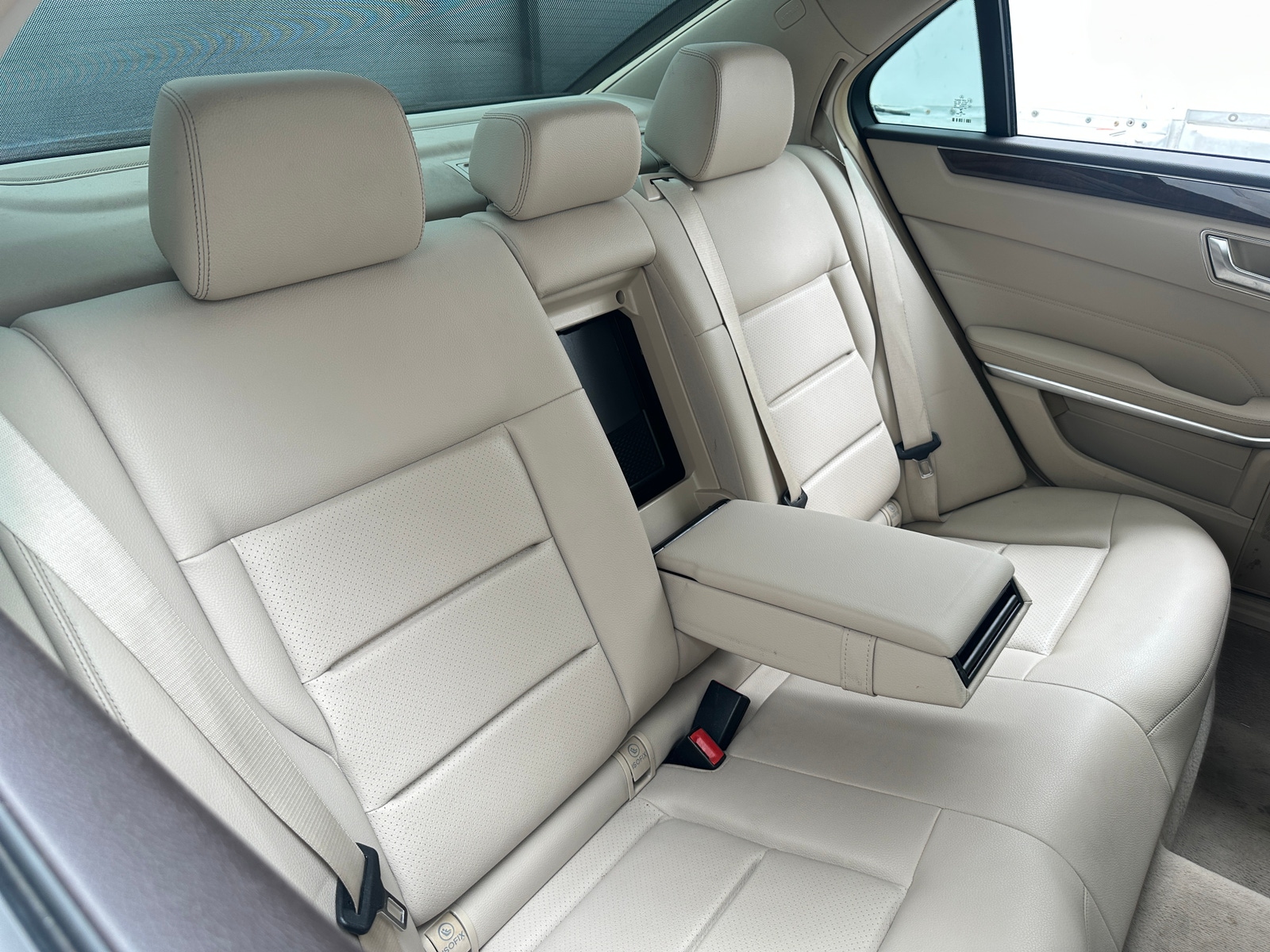 Thumbnail: 2016 Mercedes-Benz E-Class - 5