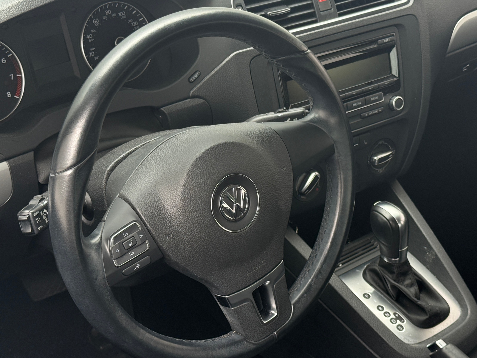 Thumbnail: 2014 Volkswagen Jetta - 5
