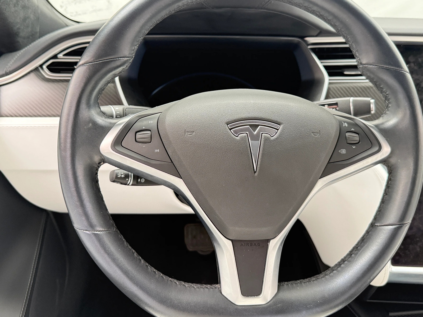 Thumbnail: 2017 Tesla Model S - 4