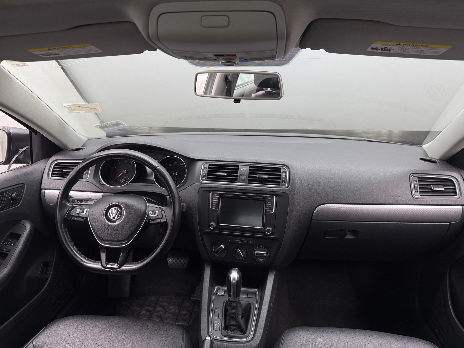 Thumbnail: 2017 Volkswagen Jetta - 2