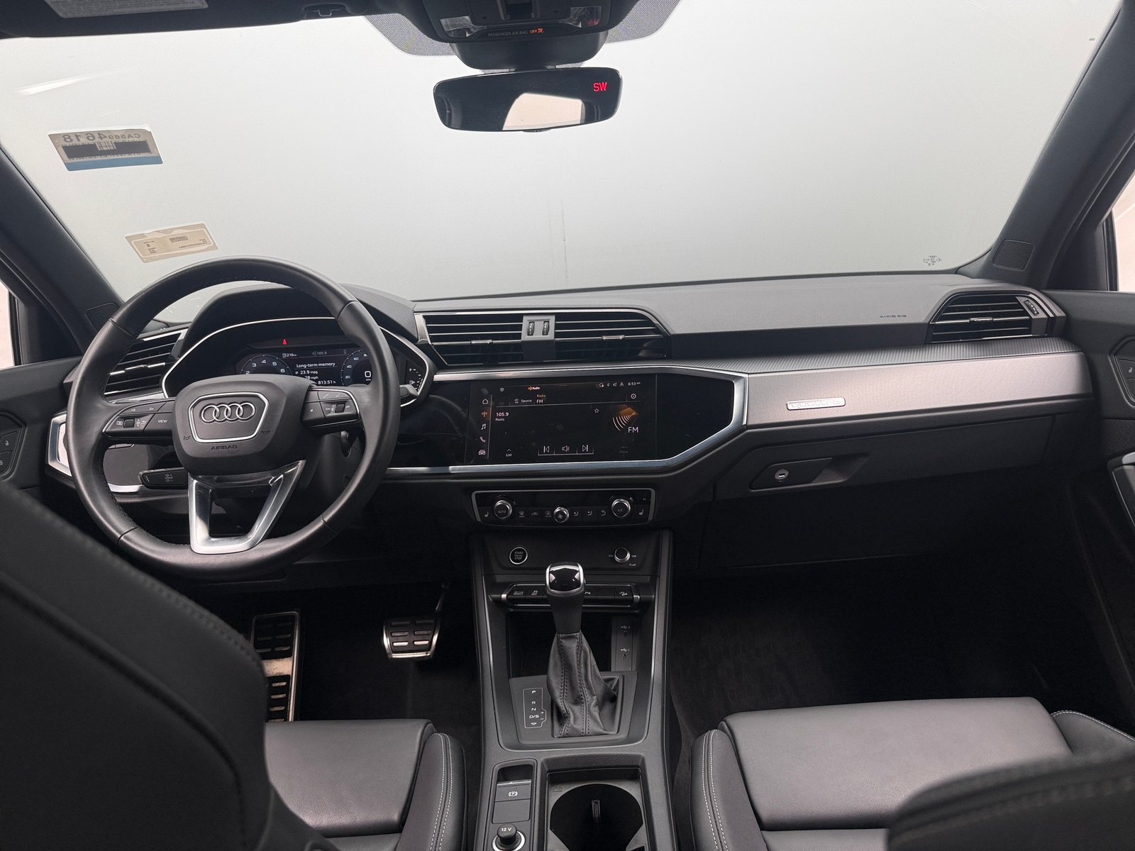 Thumbnail: 2023 Audi Q3 - 2