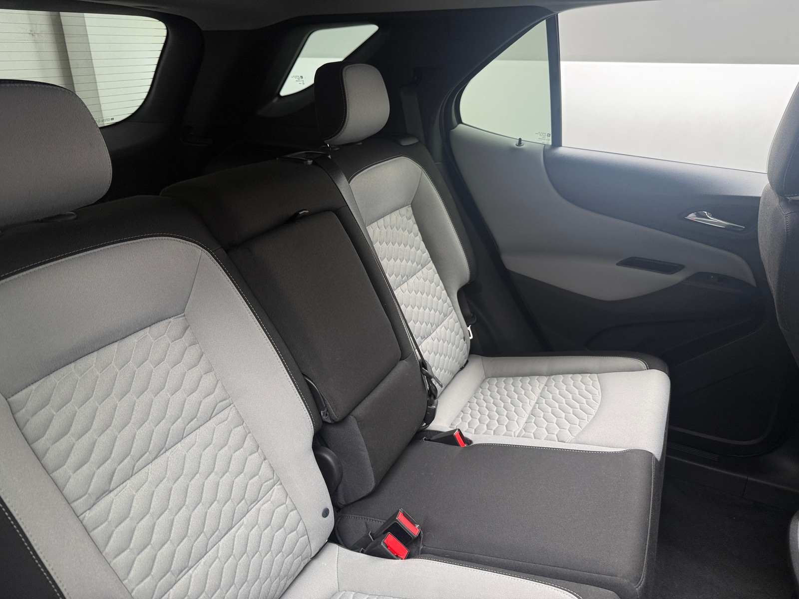 Thumbnail: 2018 Chevrolet Equinox - 6