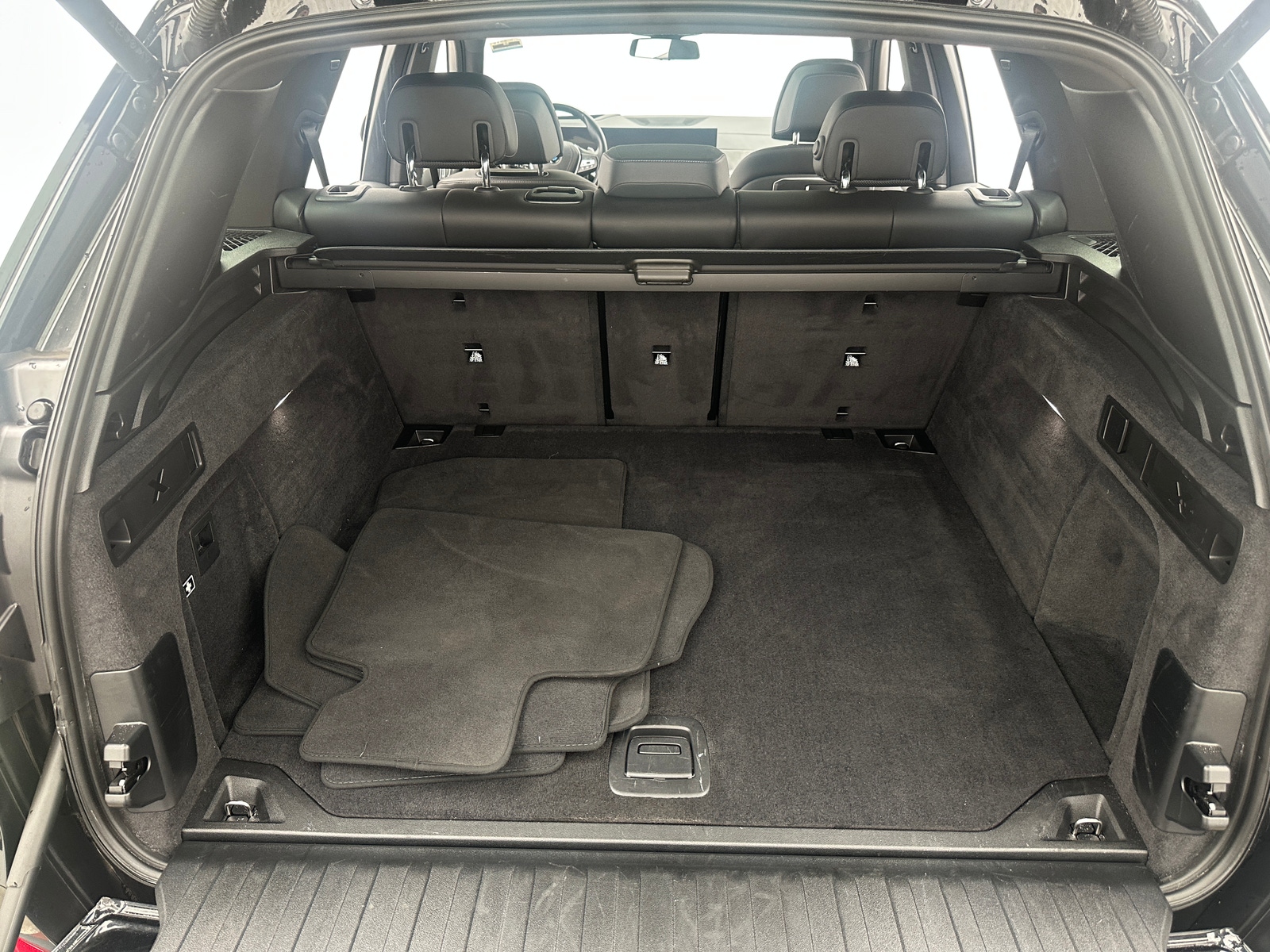 Thumbnail: 2024 BMW X5 - 6