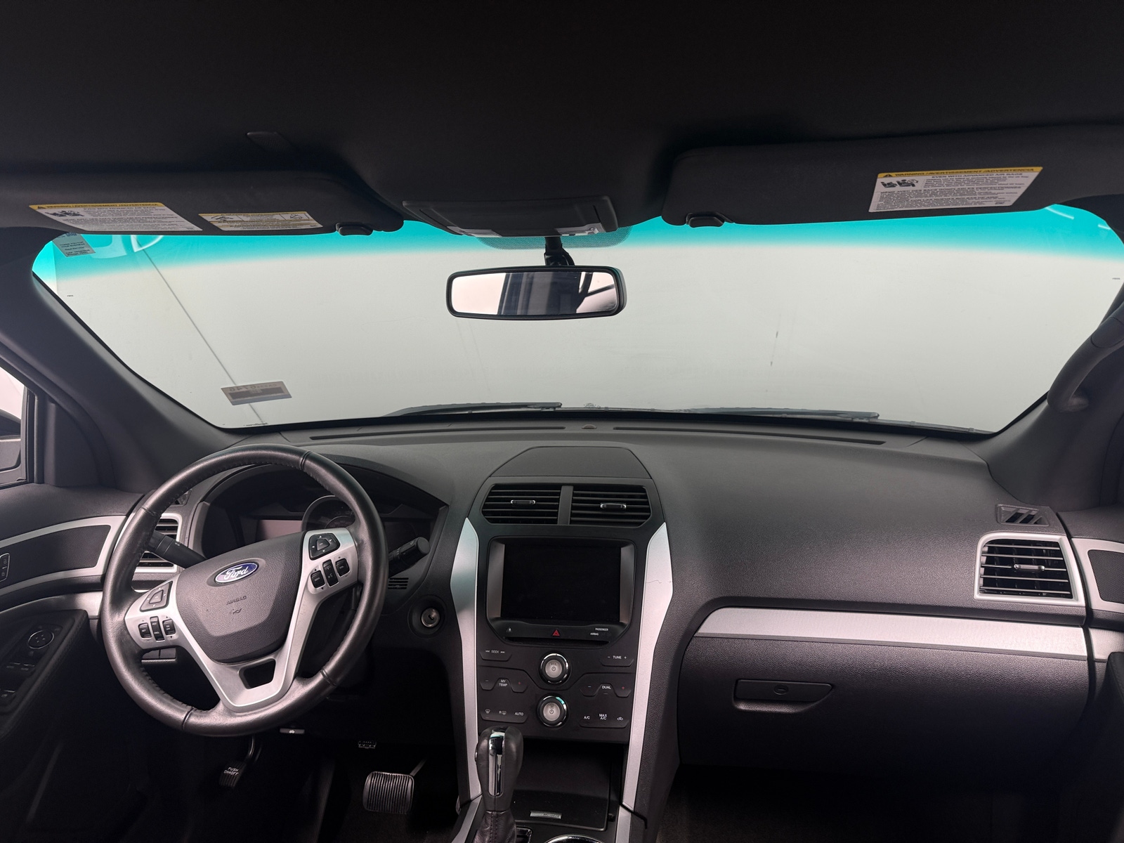 Thumbnail: 2015 Ford Explorer - 2