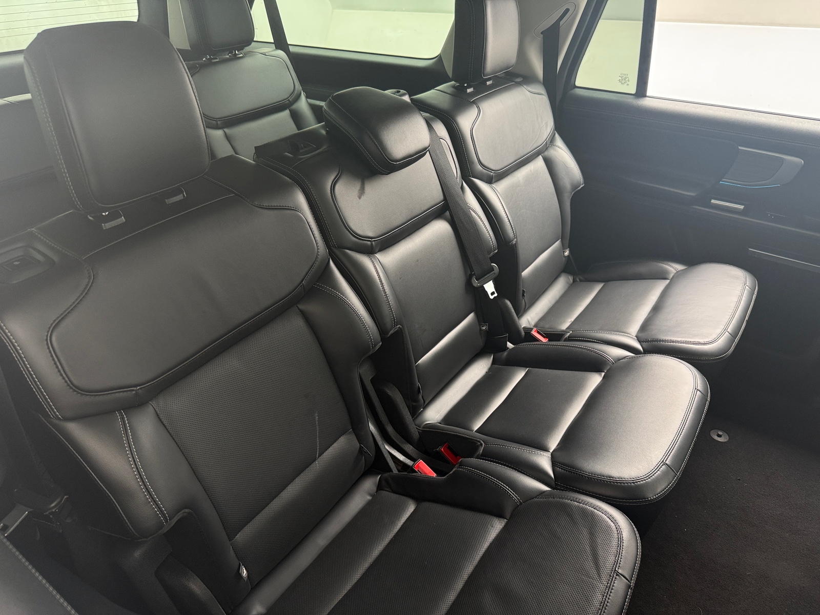 Thumbnail: 2025 Ford Expedition MAX - 5