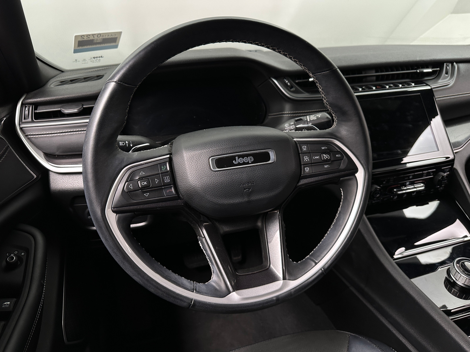 Thumbnail: 2022 Jeep Grand Cherokee L - 4