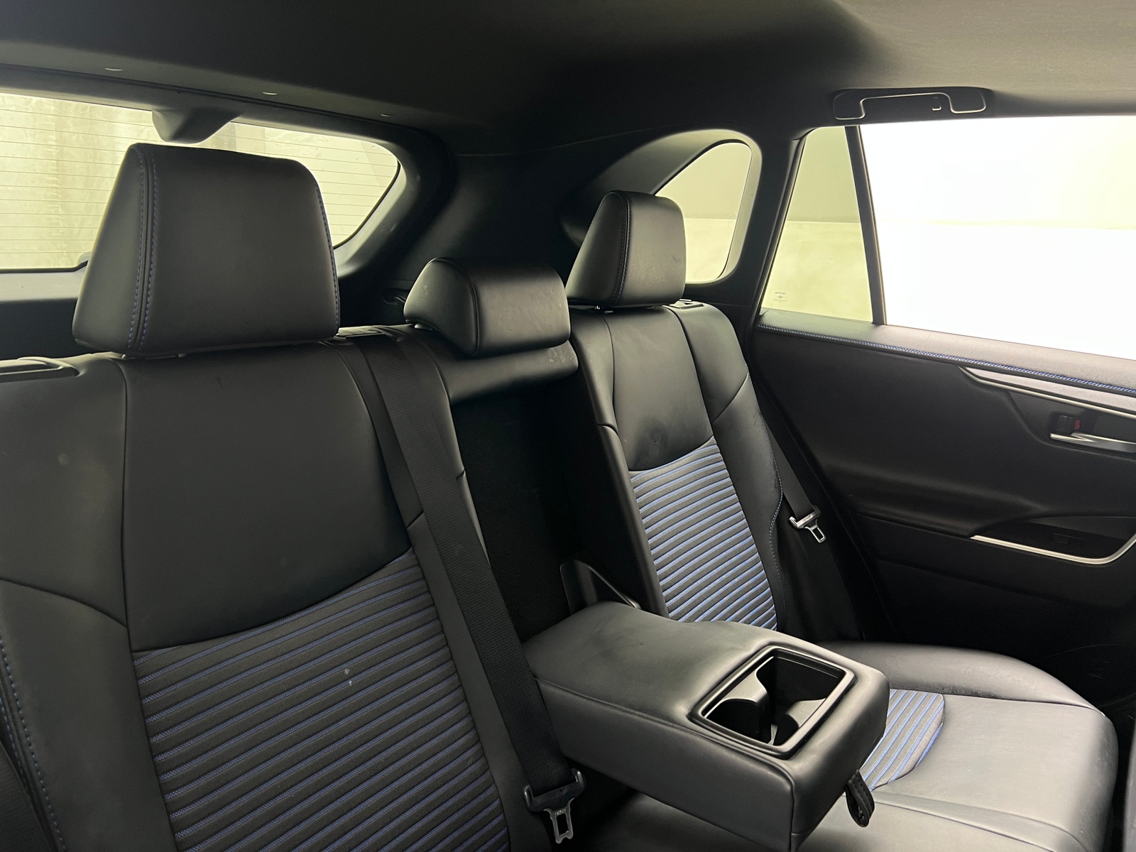 Thumbnail: 2021 Toyota RAV4 - 5