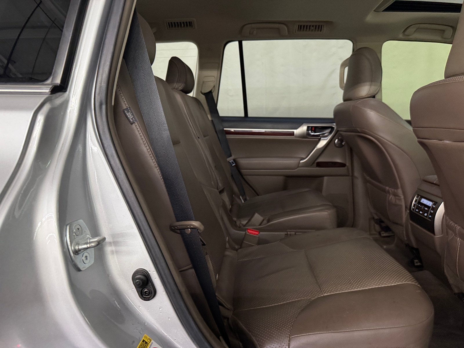 Thumbnail: 2017 Lexus GX - 5
