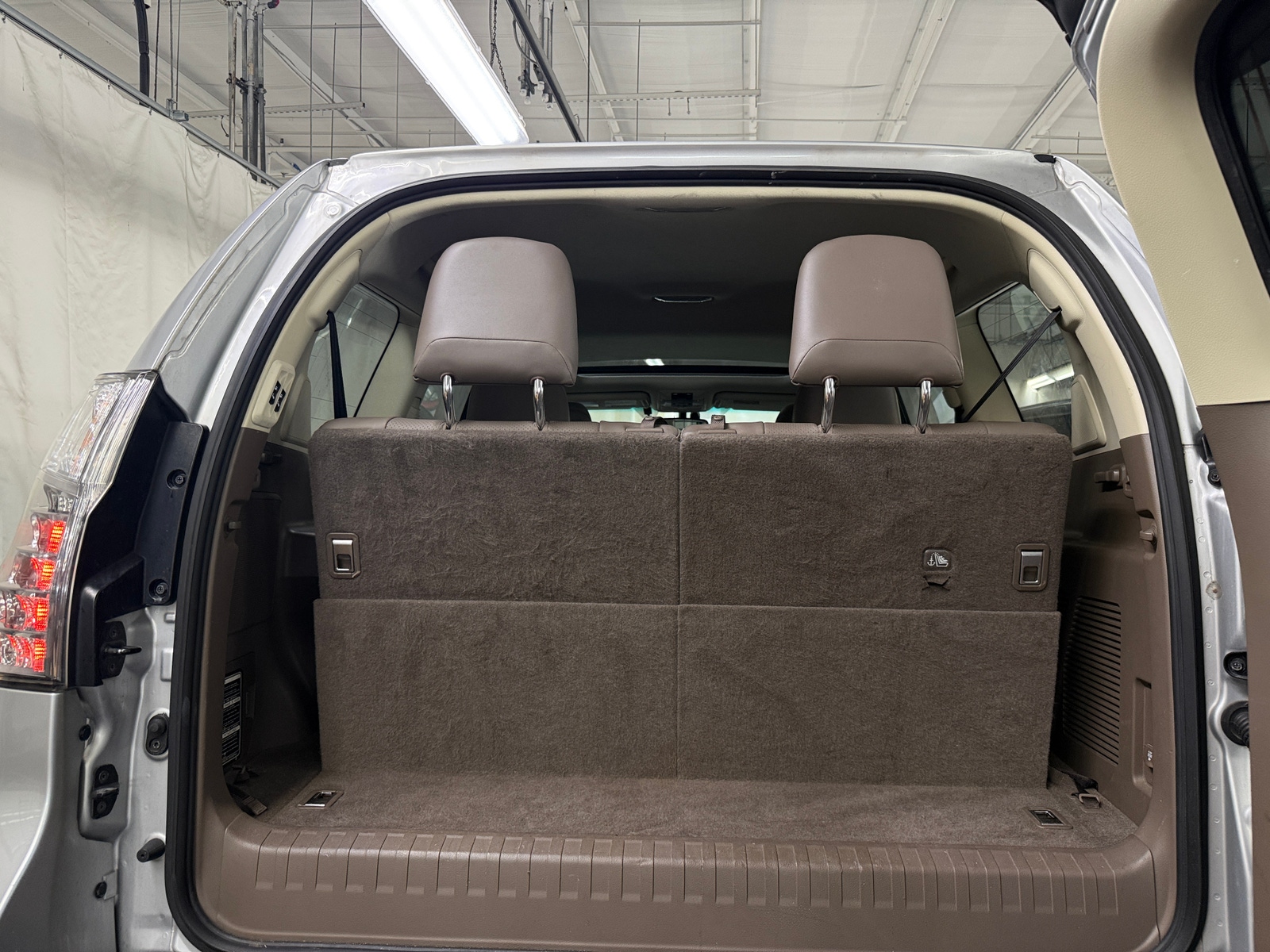 Thumbnail: 2017 Lexus GX - 6