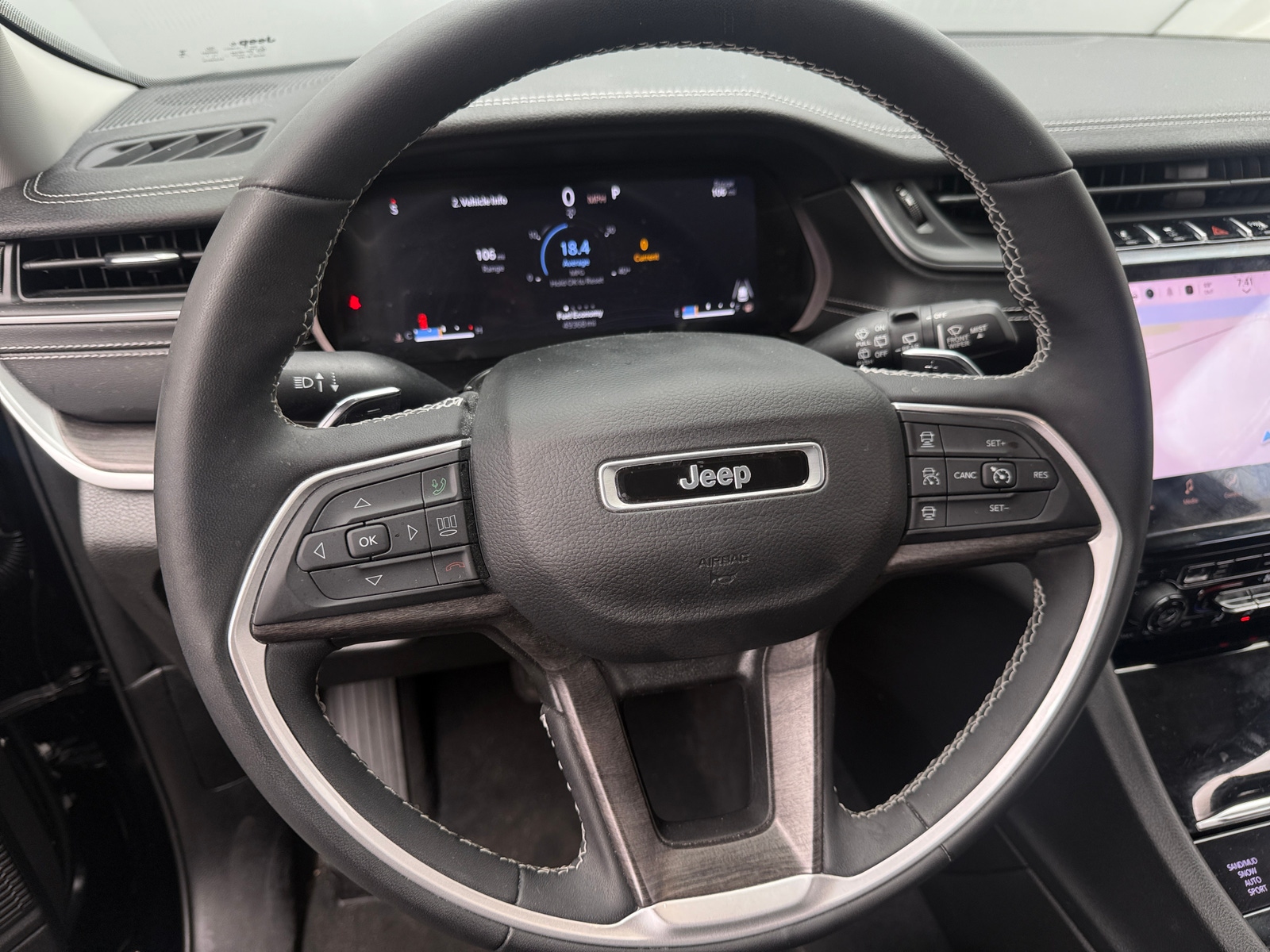Thumbnail: 2023 Jeep Grand Cherokee - 4
