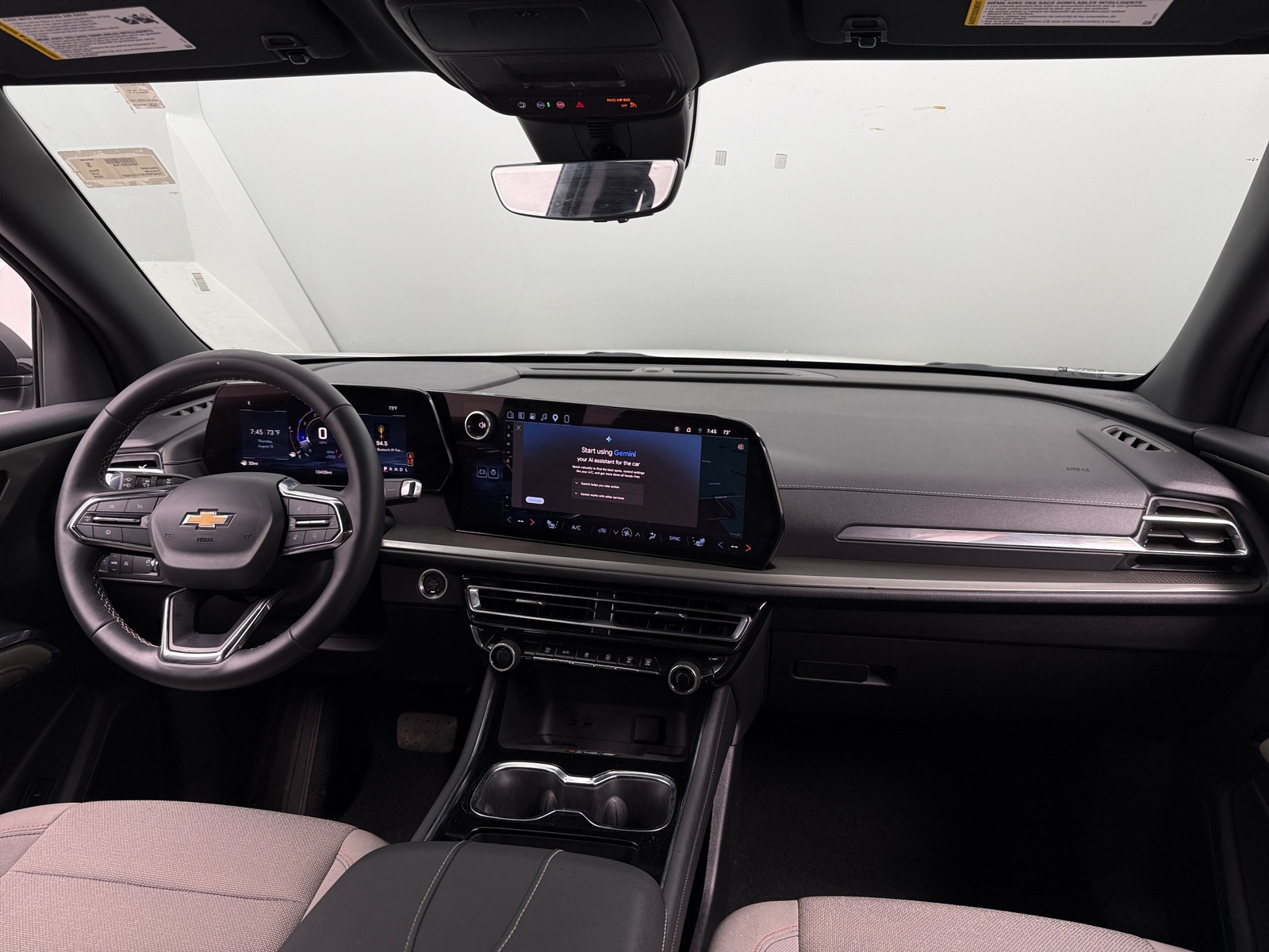 Thumbnail: 2026 Chevrolet Traverse - 3