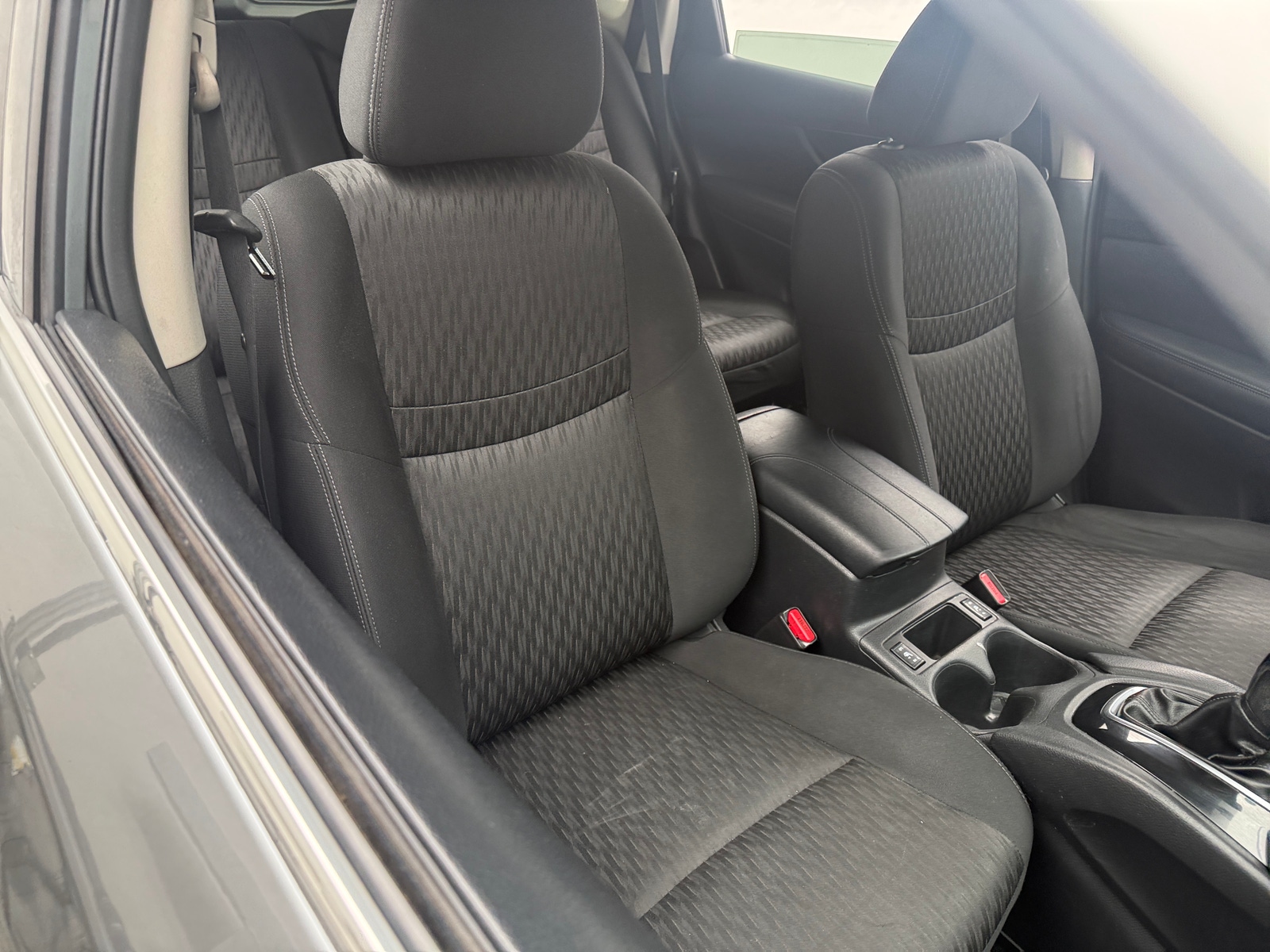 Thumbnail: 2018 Nissan Rogue - 2