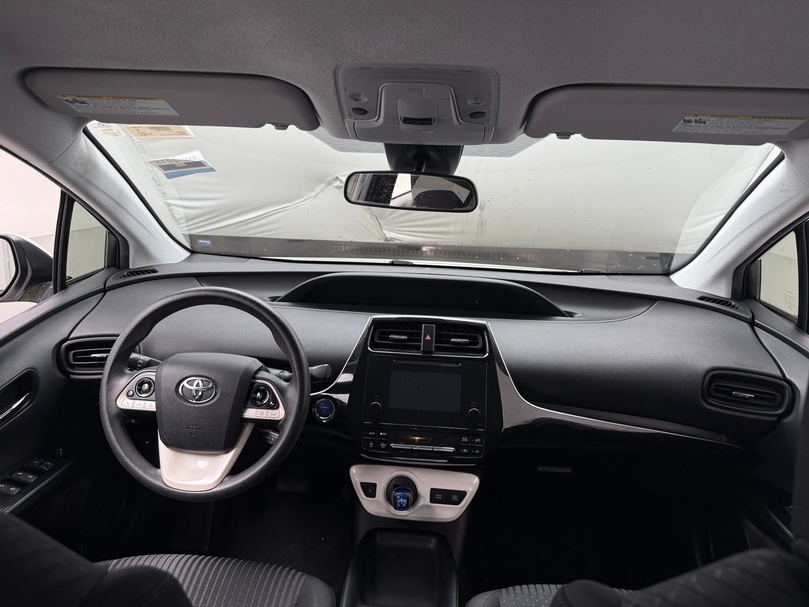 Thumbnail: 2017 Toyota Prius - 3