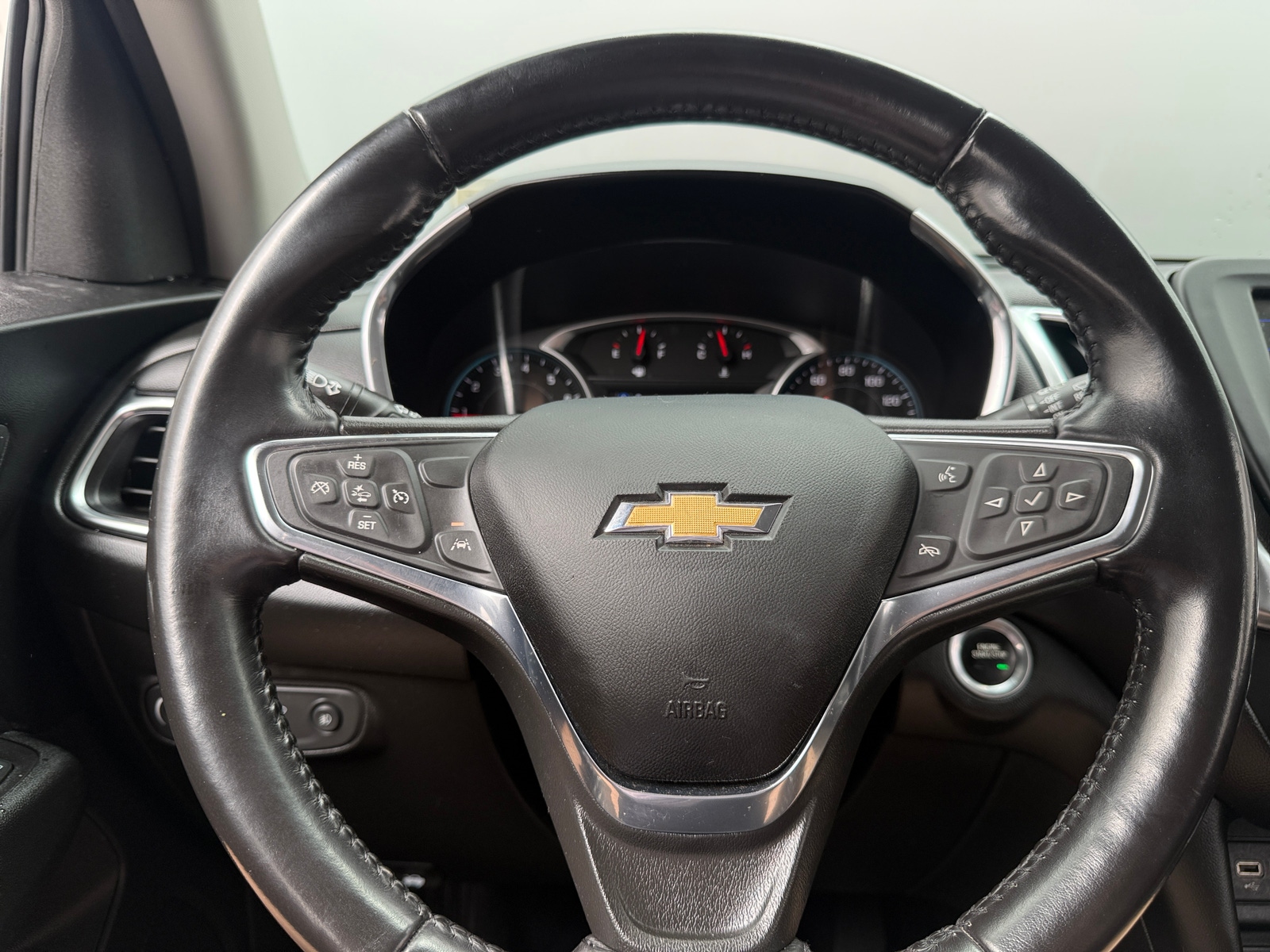 Thumbnail: 2021 Chevrolet Equinox - 5