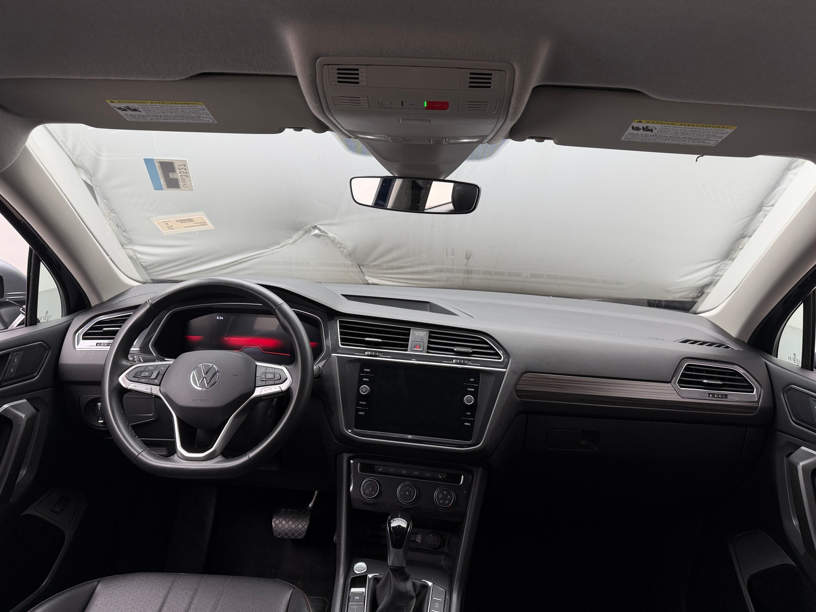 Thumbnail: 2024 Volkswagen Tiguan - 2