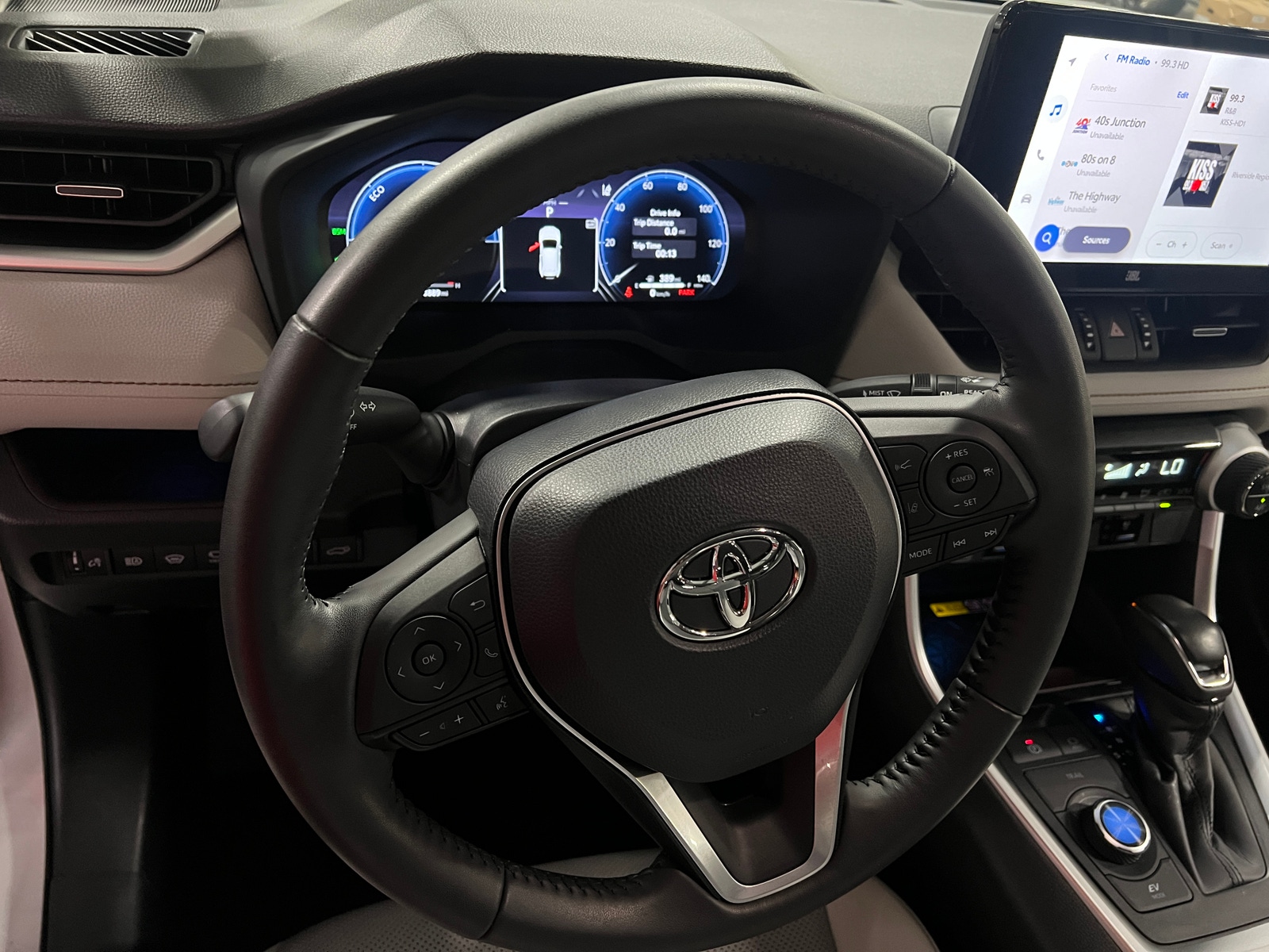Thumbnail: 2023 Toyota RAV4 - 4