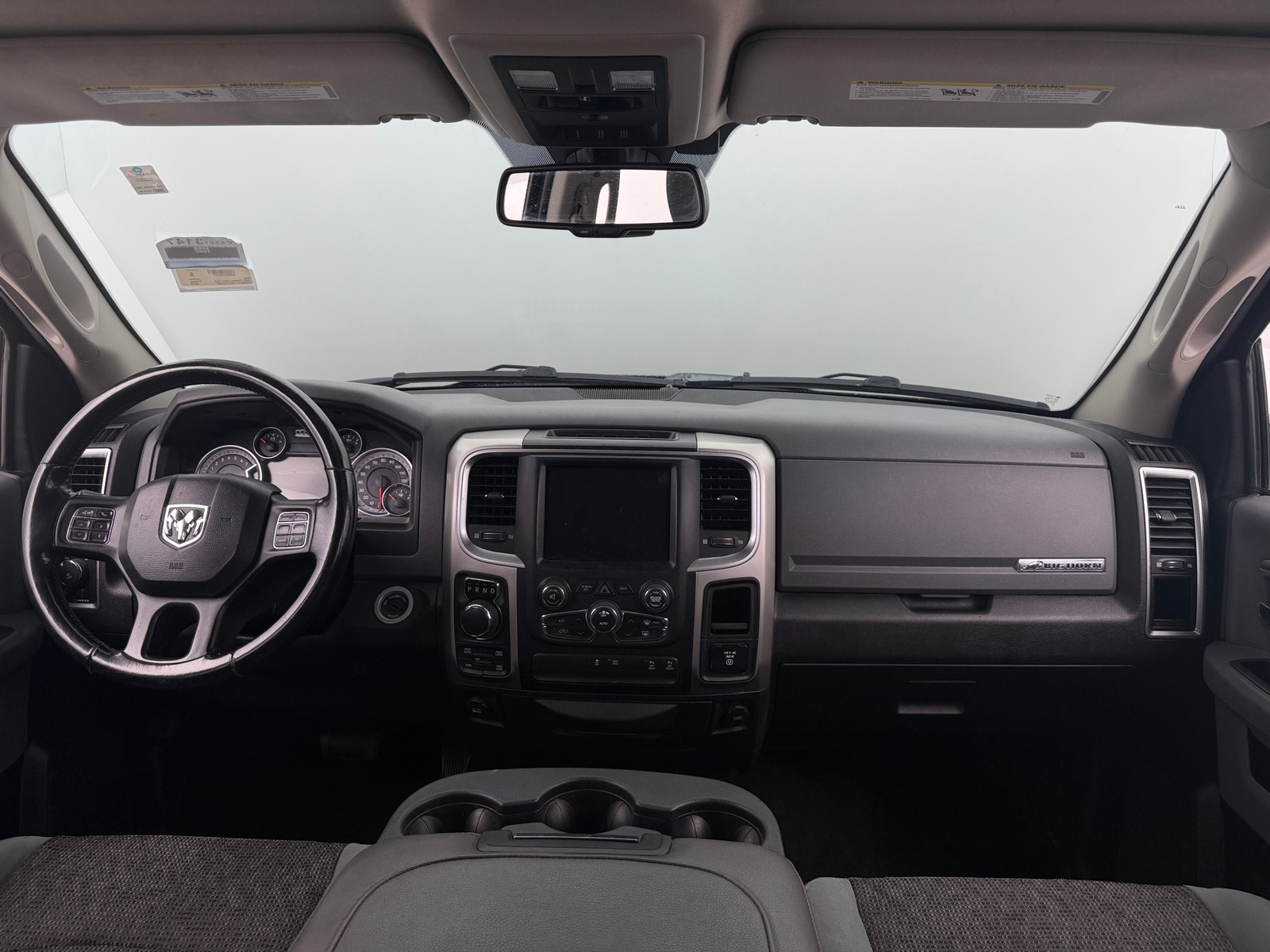 Thumbnail: 2019 RAM 1500 Classic - 3