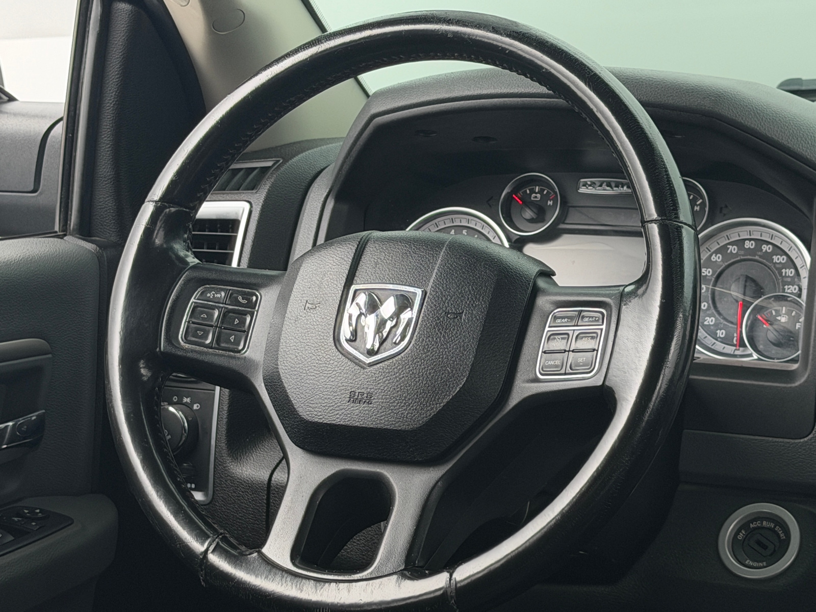 Thumbnail: 2019 RAM 1500 Classic - 5