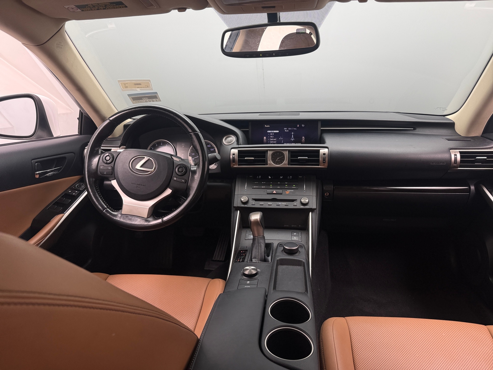 Thumbnail: 2016 Lexus IS - 2