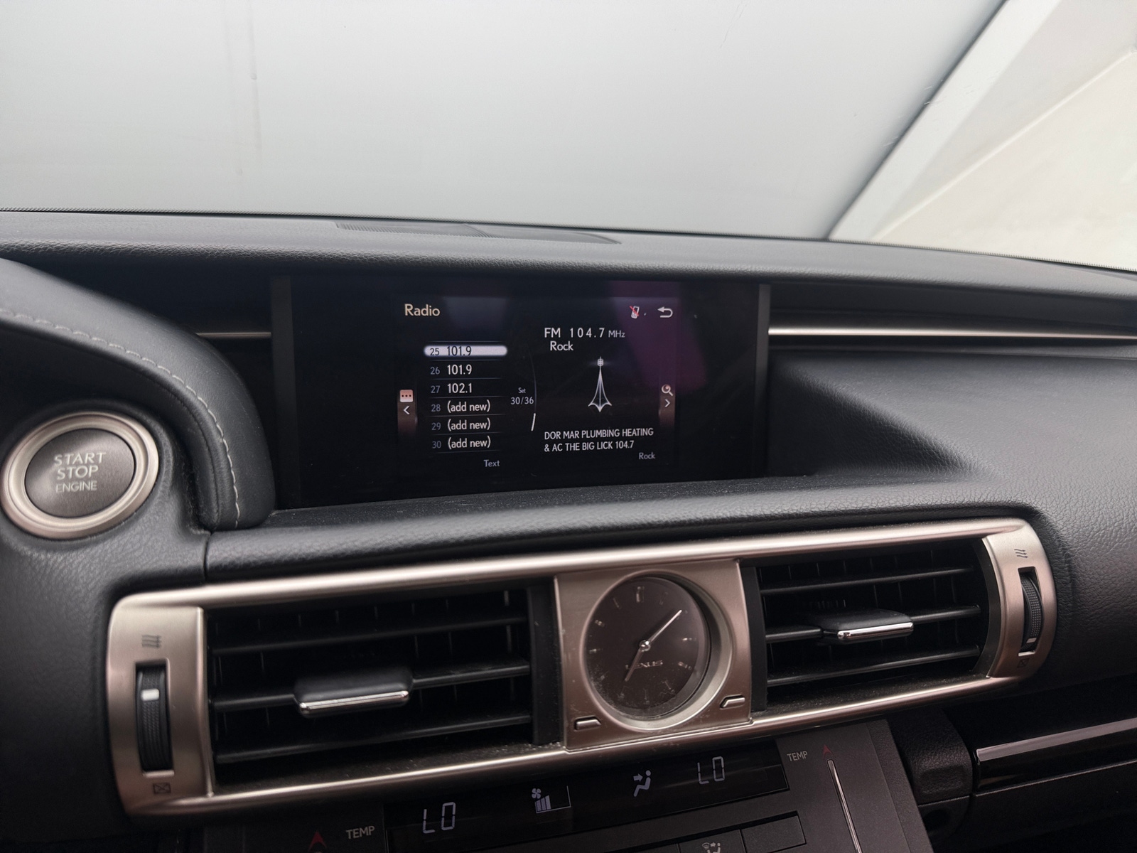 Thumbnail: 2016 Lexus IS - 3