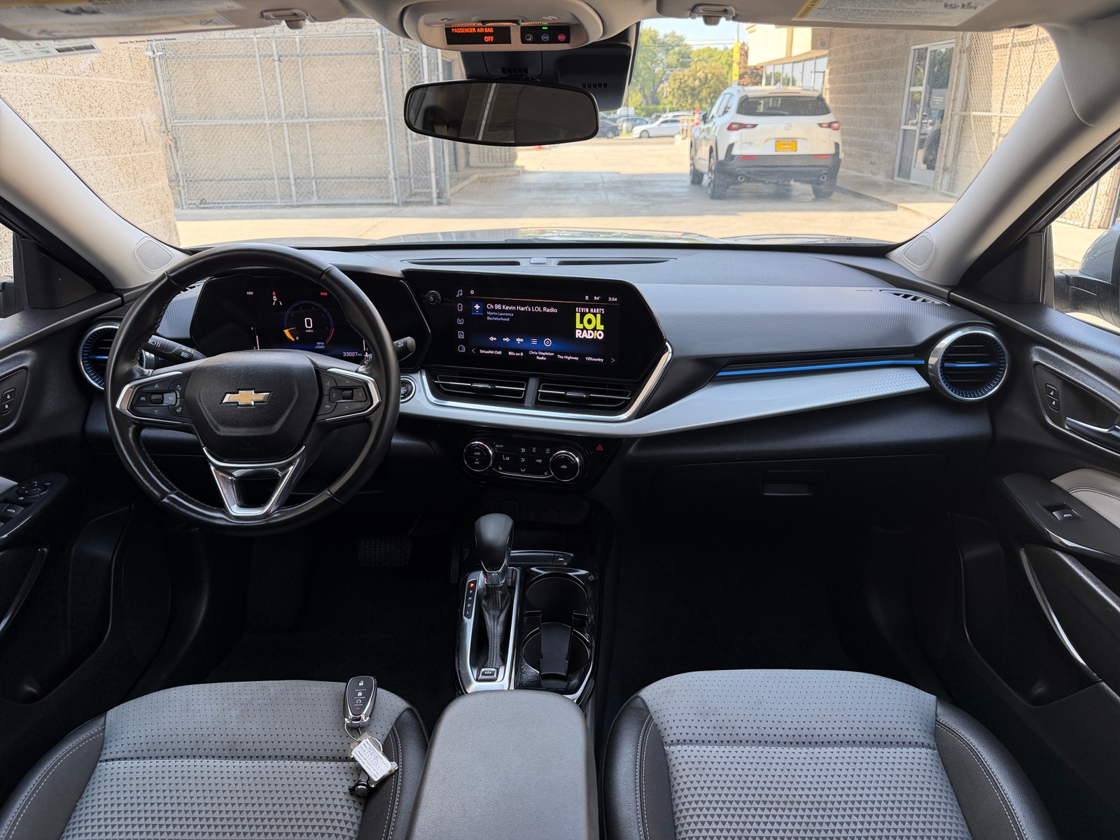 Thumbnail: 2025 Chevrolet Trax - 2